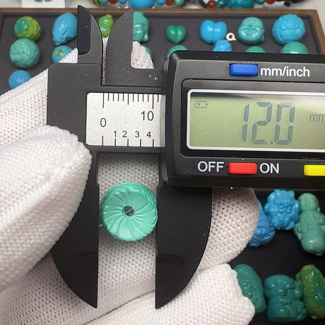 湖北原生态羽毛扣卡十二