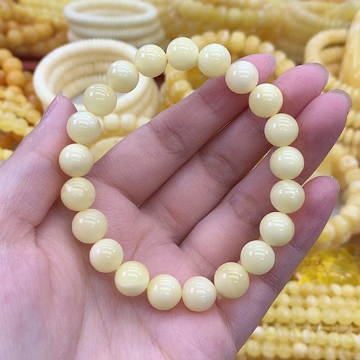 蜜蜡未镶嵌珠宝奇石