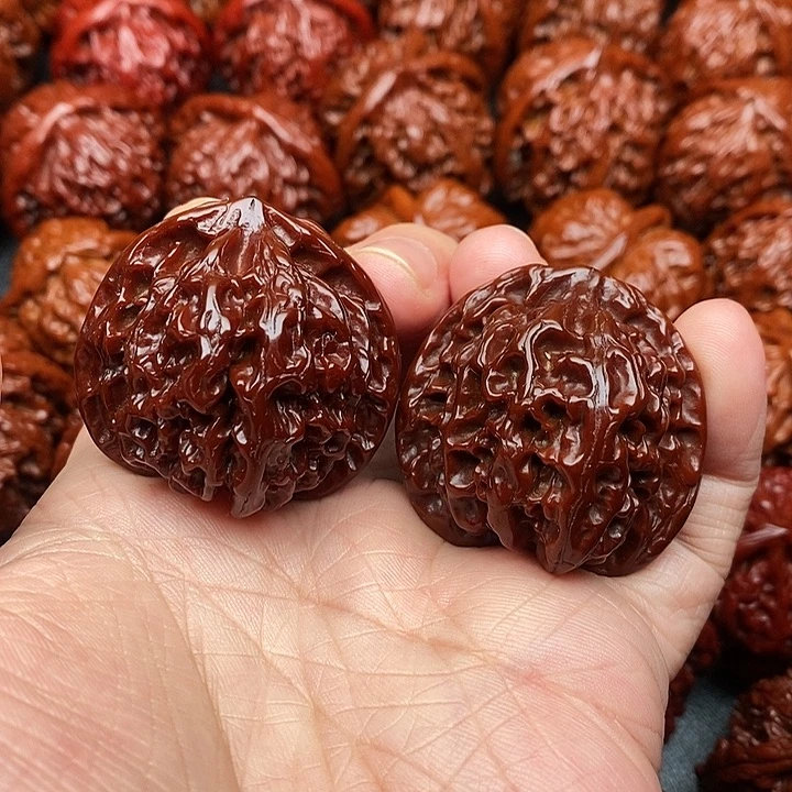 猴头核桃吊坠苹果元，练手对