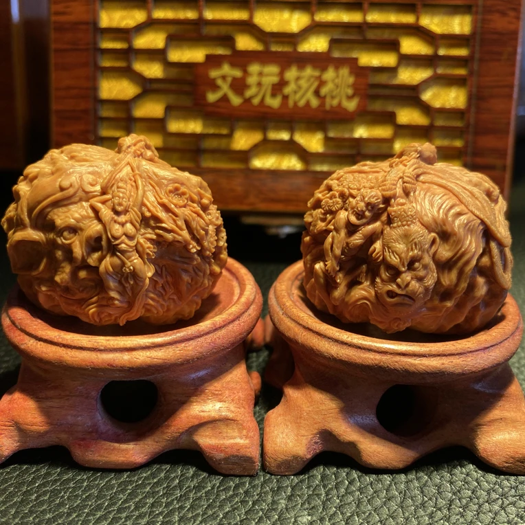 白狮子异形雕刻西游记,大圣降妖除魔,八戒贪财好色
