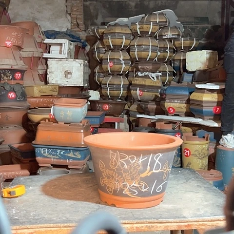 紫砂花盆斗盆一个