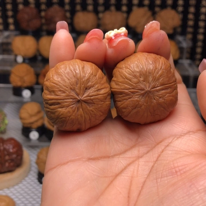 橄榄核吊坠原****帝四饼子四楞130