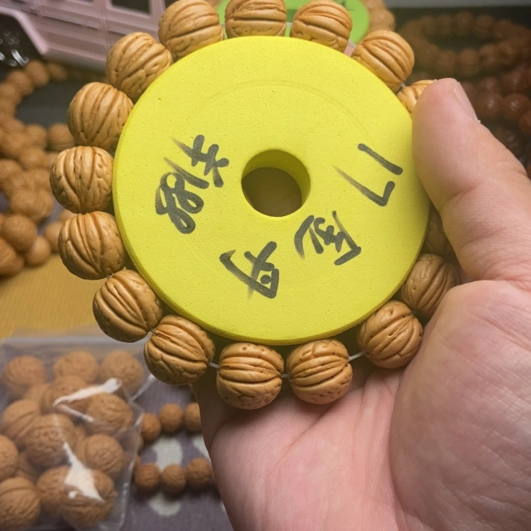 晓***枫桃核手串金丹桃核手串17