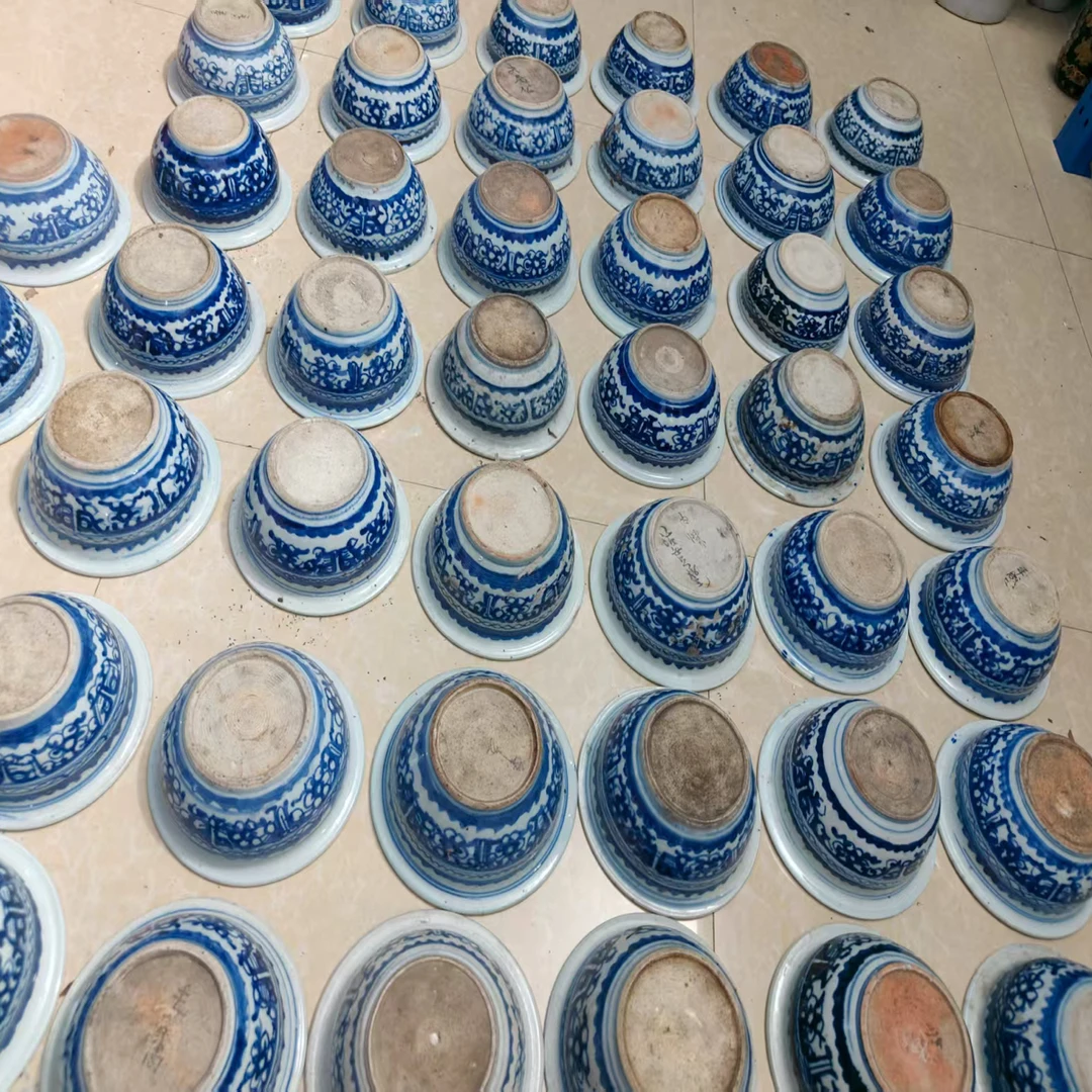 青花压手杯陶瓷手工仿古缠枝莲品茗主人杯