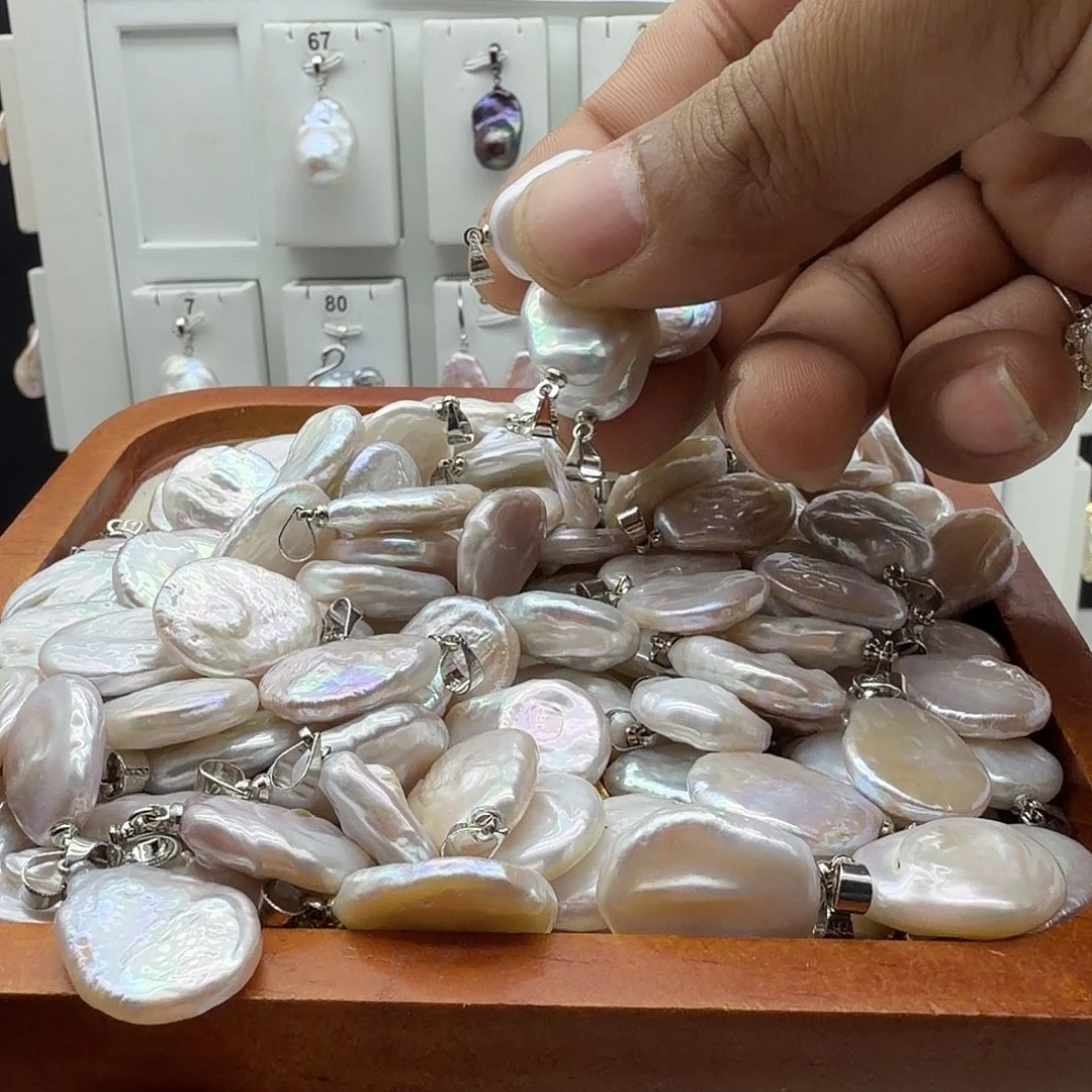 合金淡水珍珠颈饰