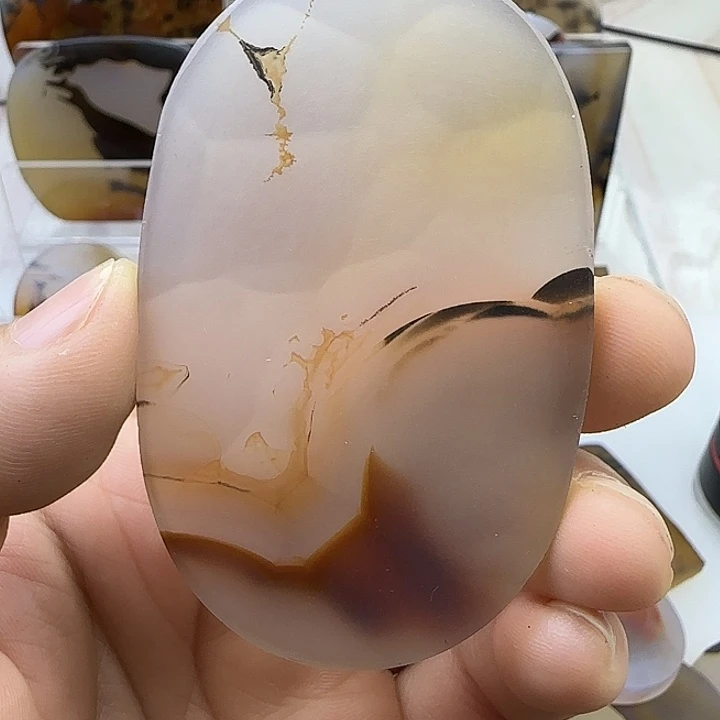 未镶嵌颈饰玛瑙/玉髓
