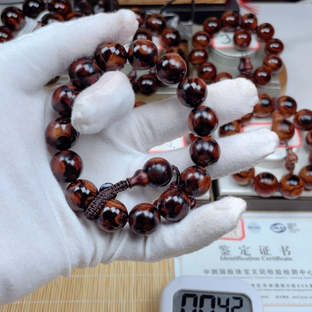 花梨木类喂*1.5海南花梨