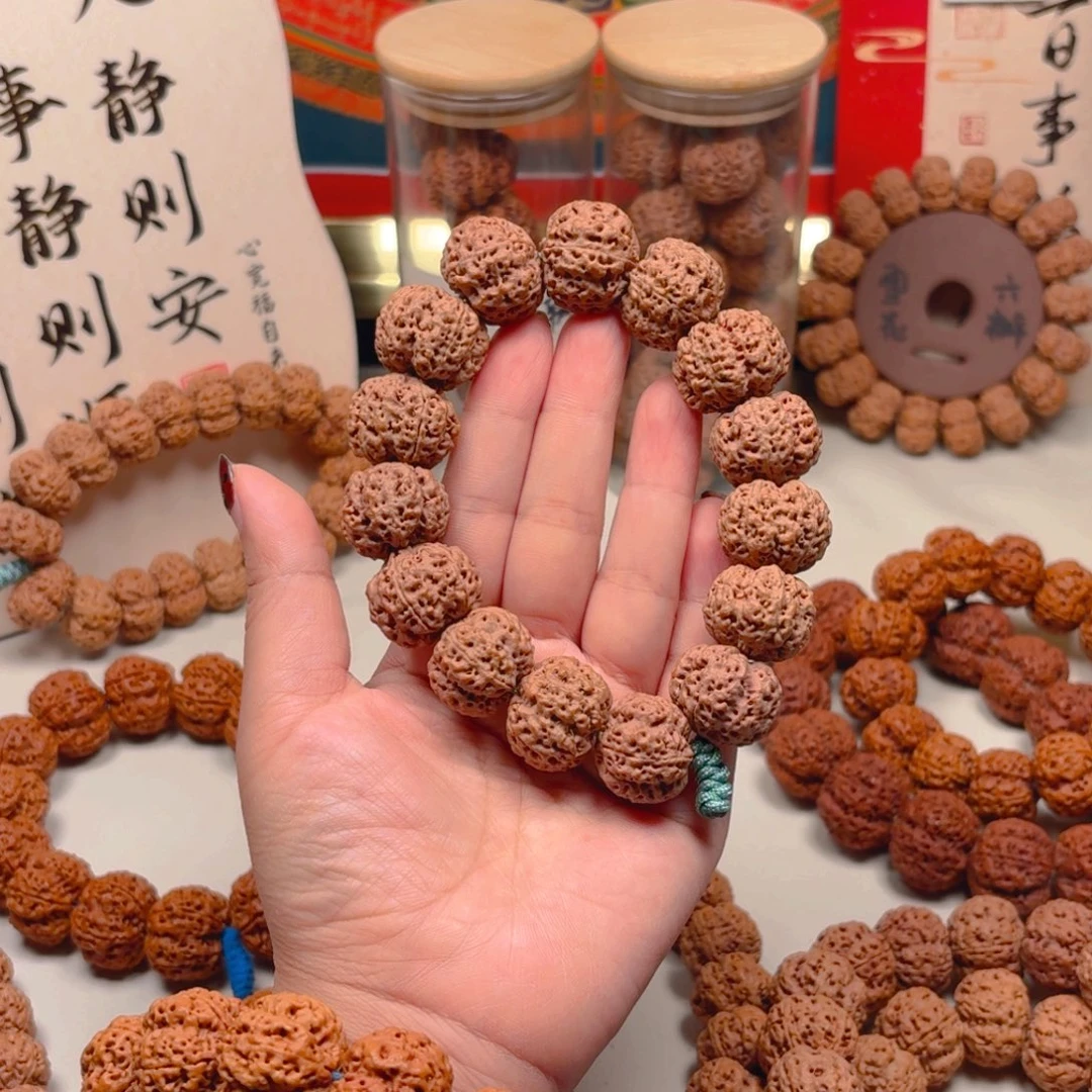 金刚菩提手串2号22尺寸爆肉蜂王