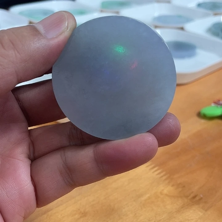 不***位颈饰未镶嵌翡翠天然翡翠吊坠