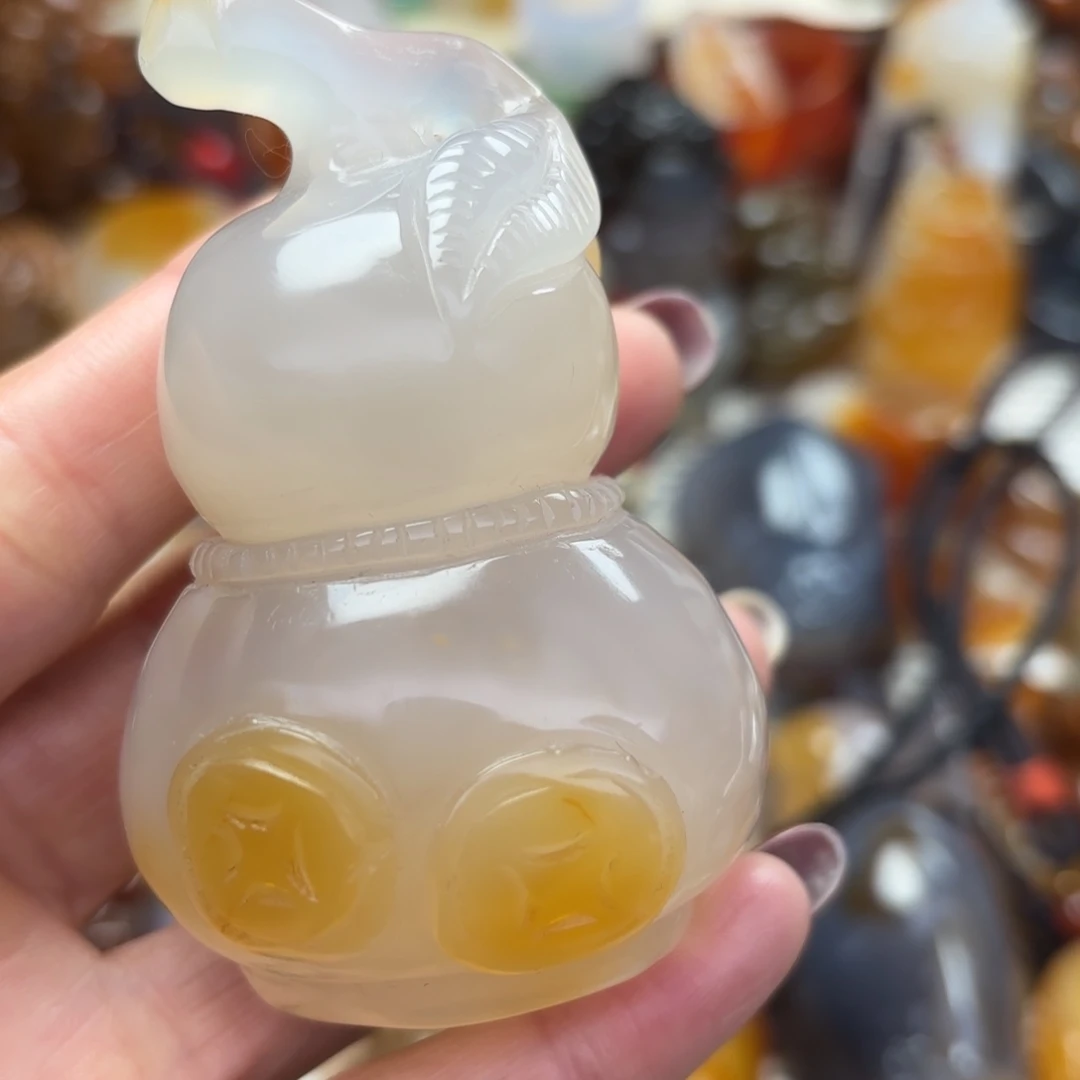 未镶嵌把件玛瑙/玉髓