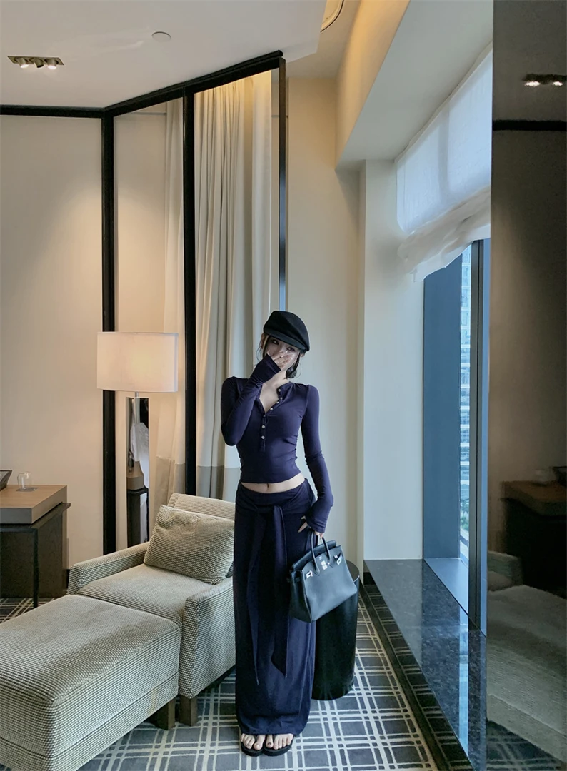 黑色高智感辣妹两件套显瘦短款T恤上衣秋季洋气包臀半身长裙套装