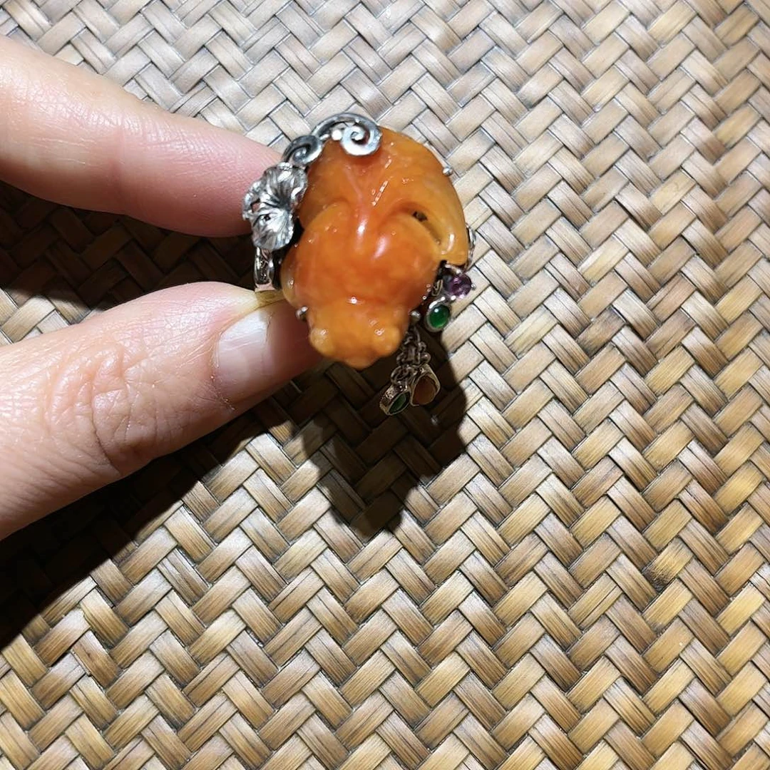 翡翠戒指合金思*坤个性十足时尚