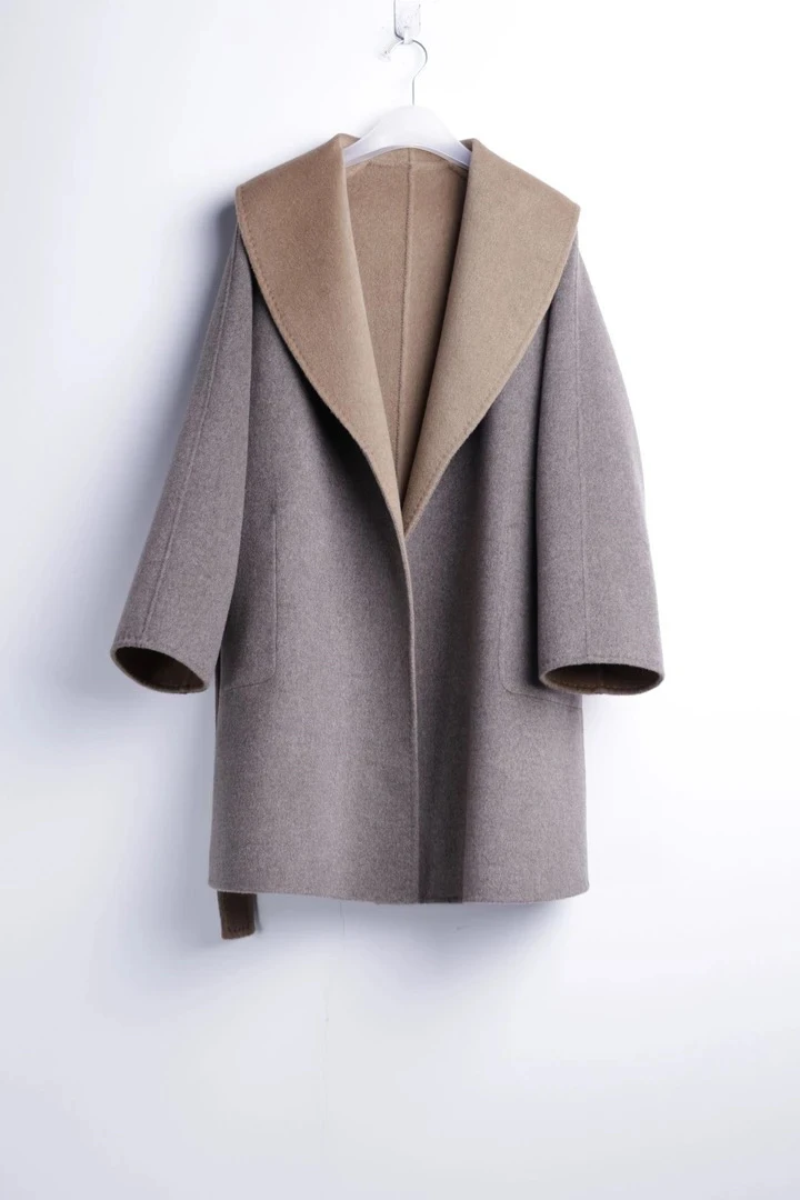 英姿飒爽双面可穿牛绒驼绒双面尼大衣