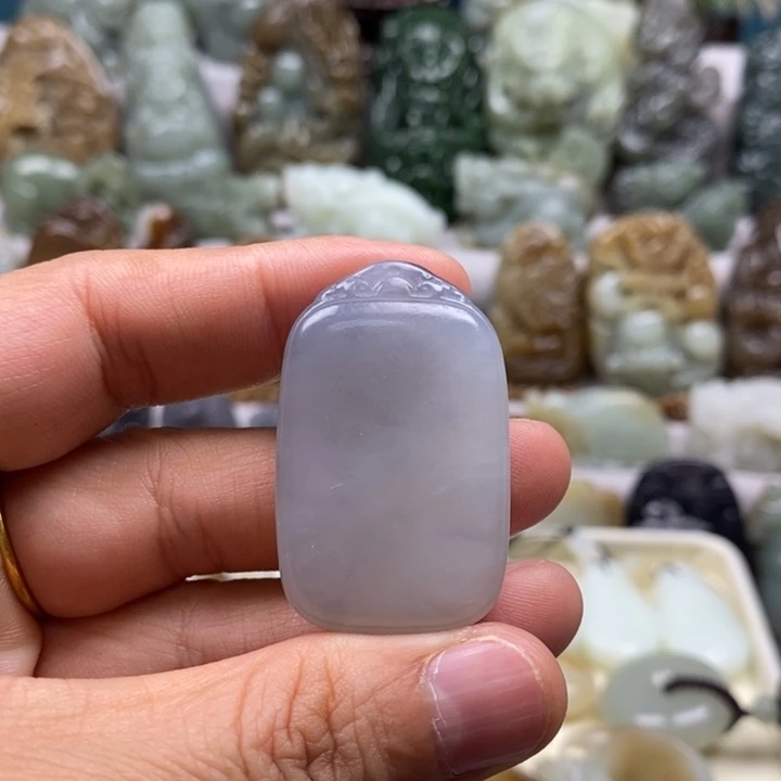 千***灵和田玉未镶嵌颈饰