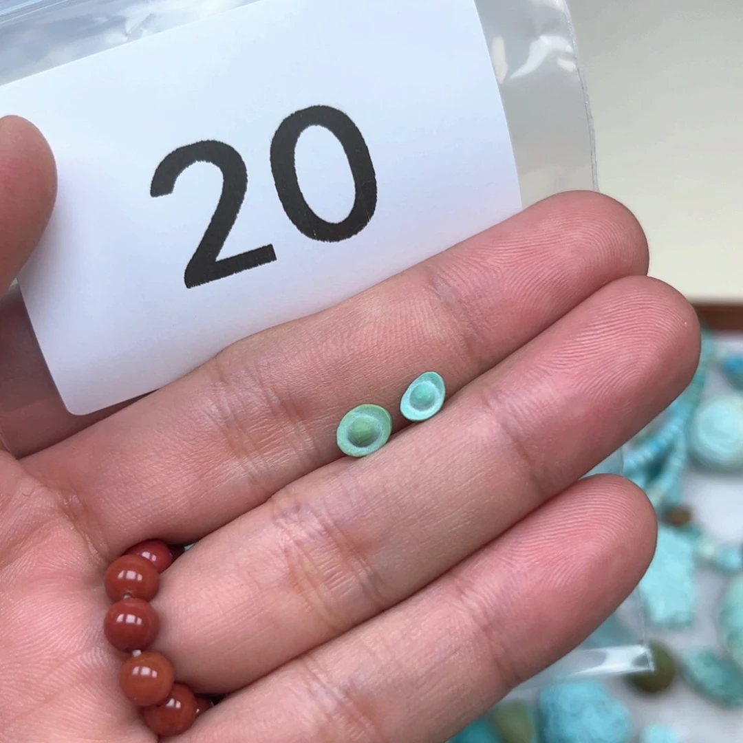 南红玛瑙未镶嵌珠宝奇石