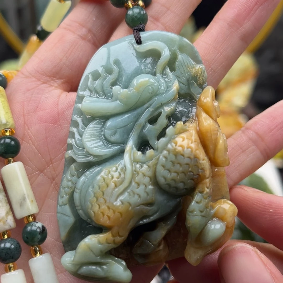 岫玉未镶嵌挂件挂件