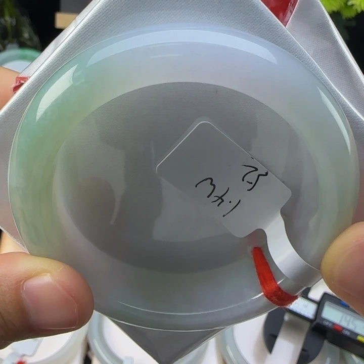 未镶嵌手镯翡翠翡翠手镯