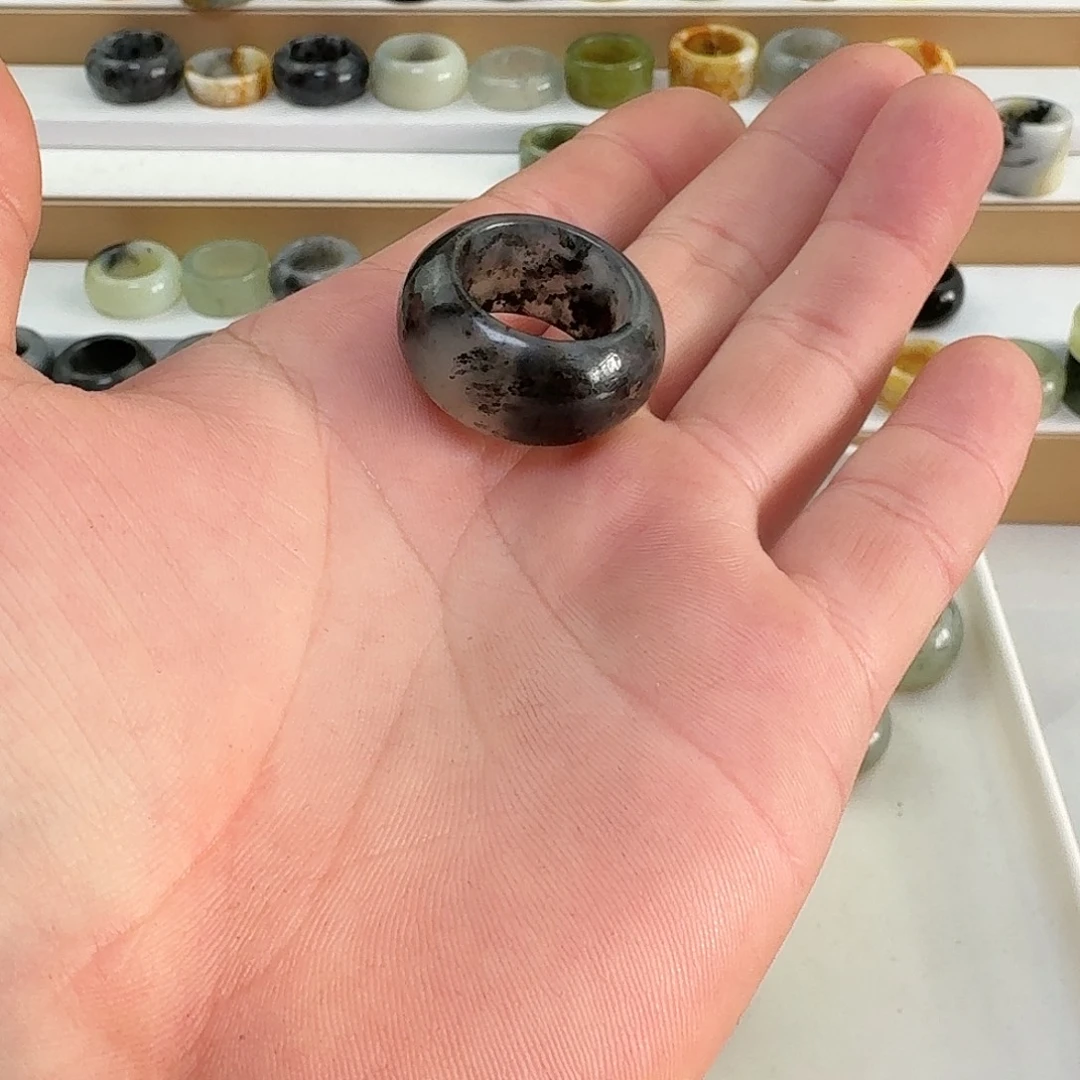 A***.蛇纹石玉未镶嵌戒指19.1内径