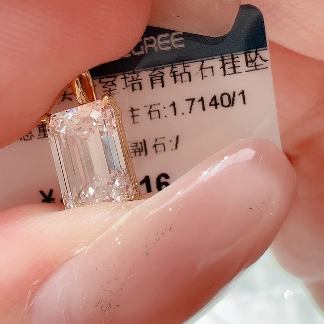 18K金镶嵌实验室培育钻石
