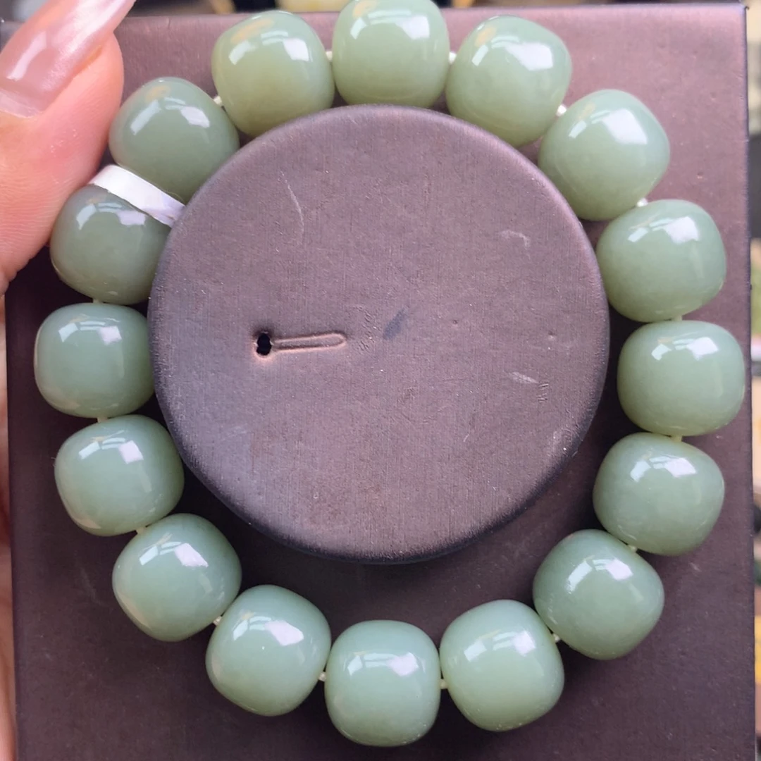 手链未镶嵌和田玉