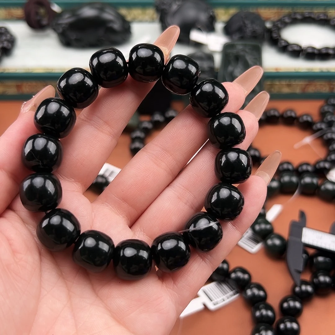 和田玉未镶嵌手串