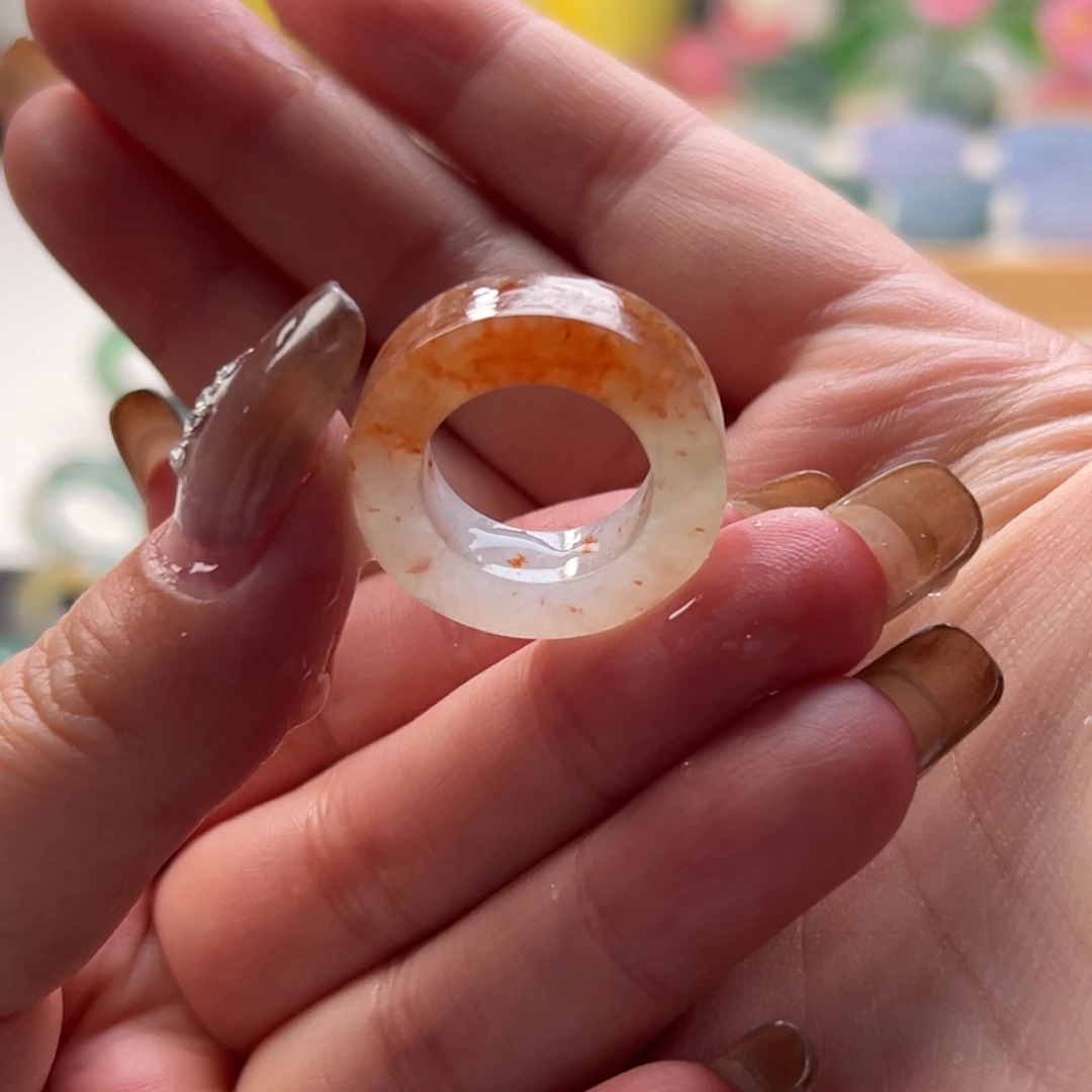 定制翡翠未镶嵌戒指