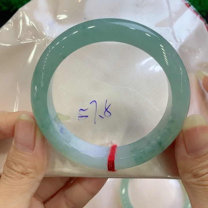 未镶嵌手镯翡翠翡翠手镯