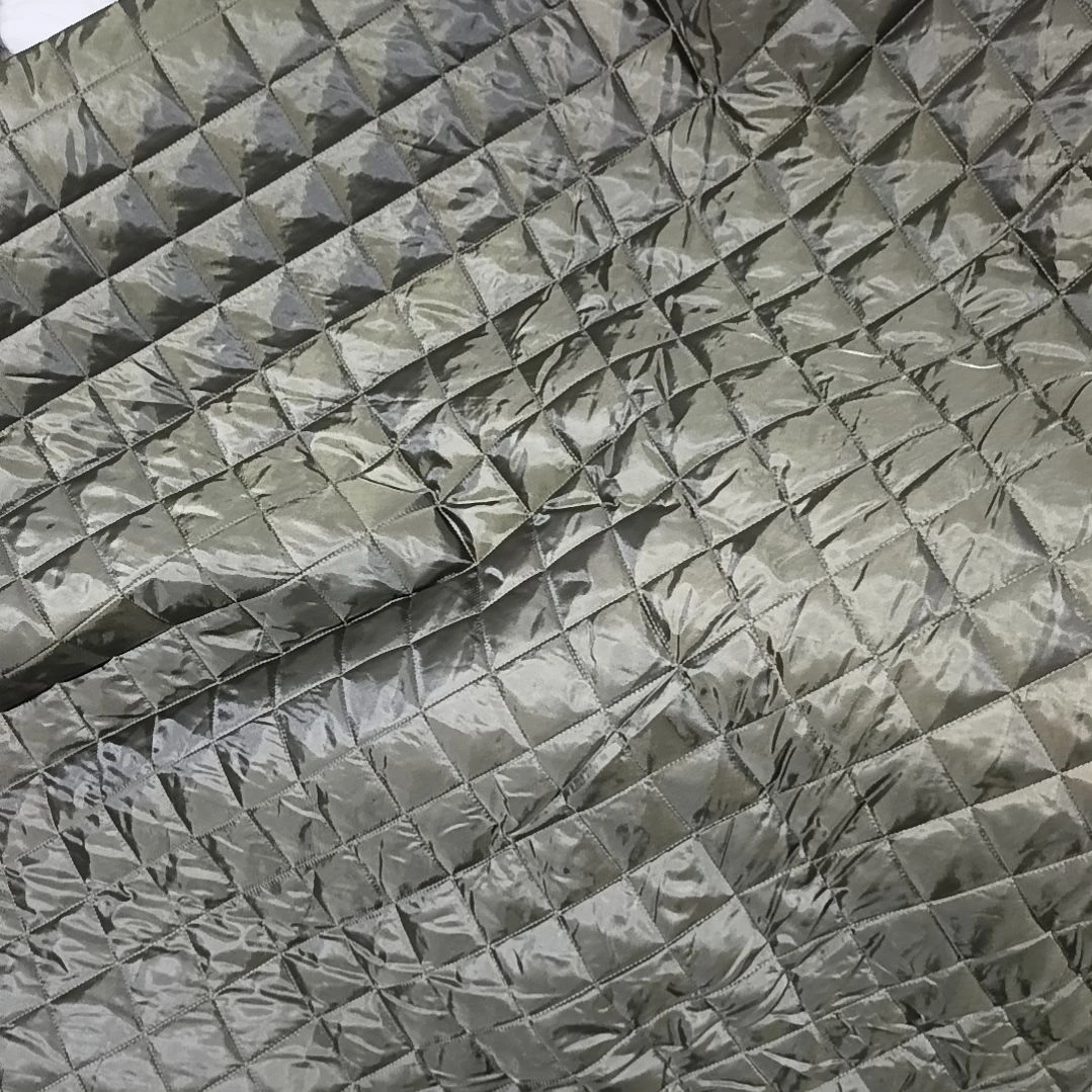 墨绿色绗棉2.5米。