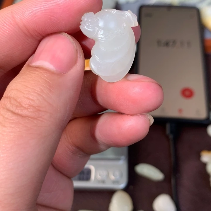 和田玉颈饰未镶嵌花****r