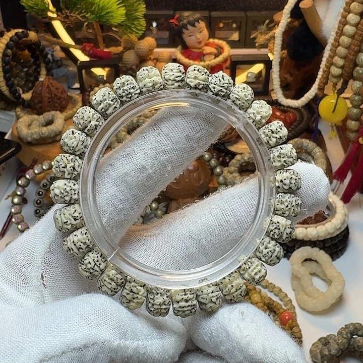 星月菩提手串5号车尺寸9石玉金刚单圈