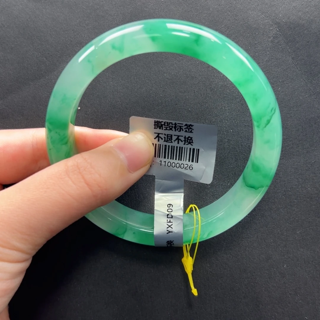 石英质玉未镶嵌手镯+瑶瑶60.0