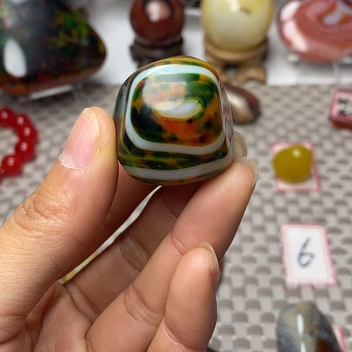 玛瑙/玉髓未镶嵌天然玛瑙玉髓俏皮灵动