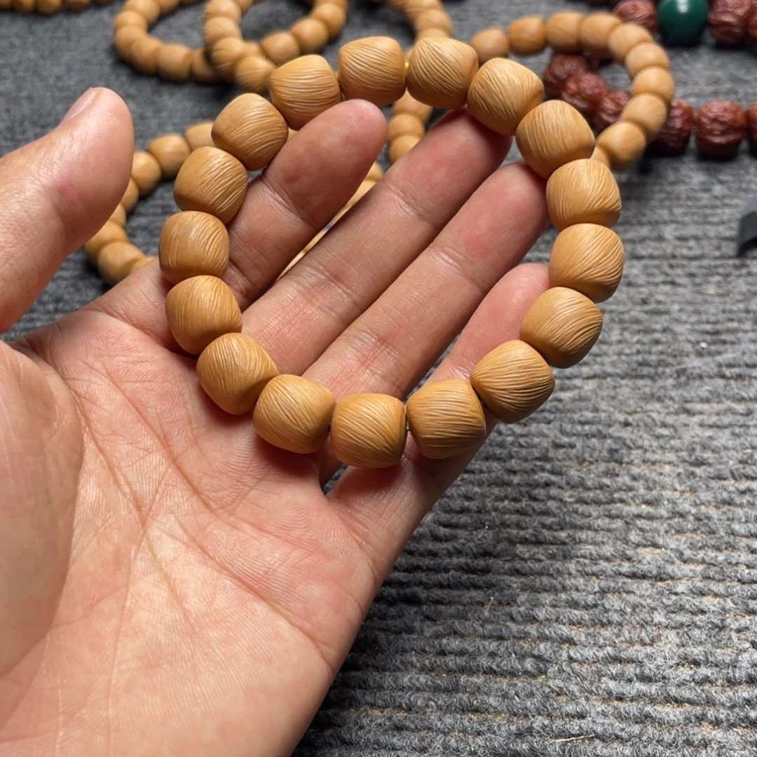 猴头核桃手串12左右云锦无相。体验款