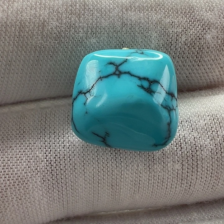 绿松石未镶嵌随形