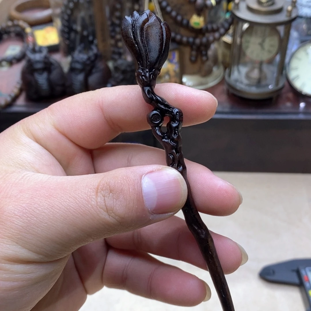 大叶紫檀（黑酸枝木类）