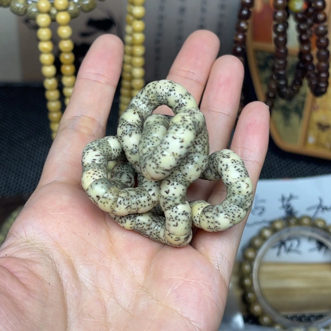 吊坠星月菩提大肠