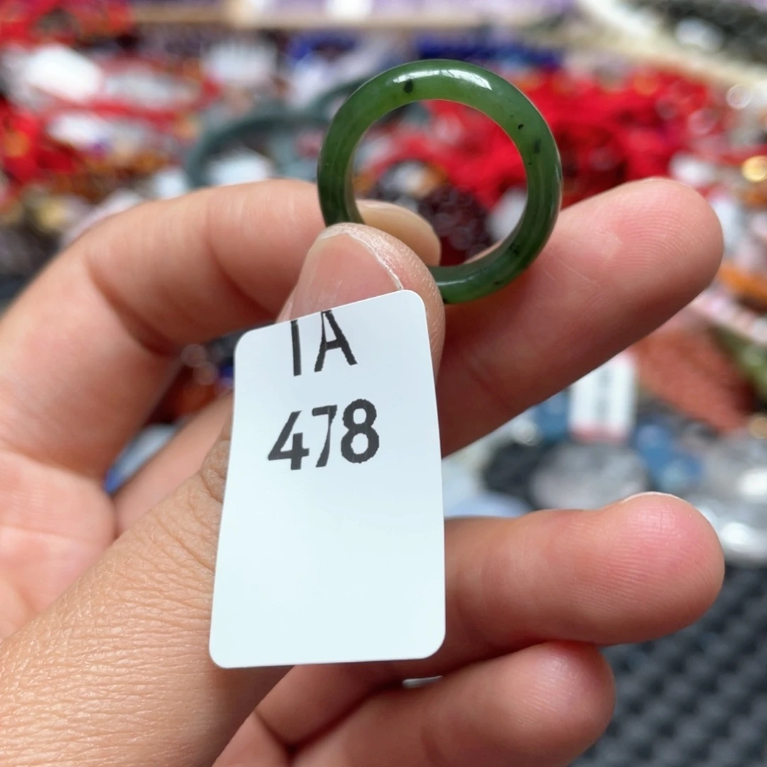 水晶多样性发一只未镶嵌