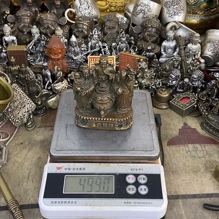 变白并且卑贱摆贱摆贱