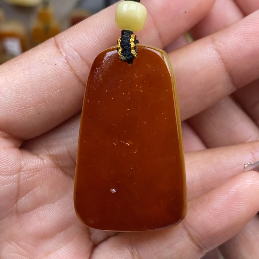 【闪购商品】琥珀颈饰未镶嵌
