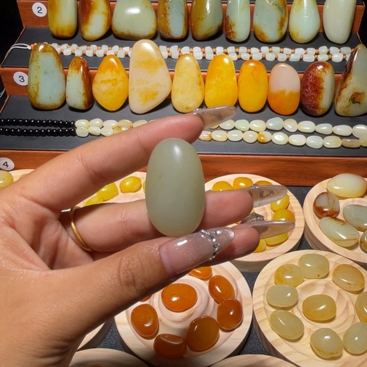 手链未镶嵌和田玉