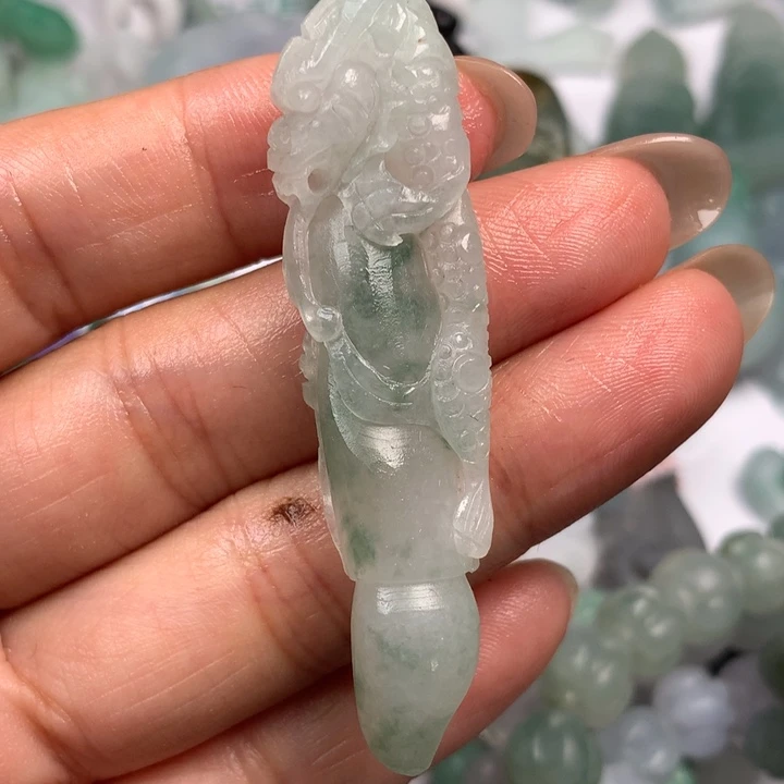 定制翡翠未镶嵌翡翠