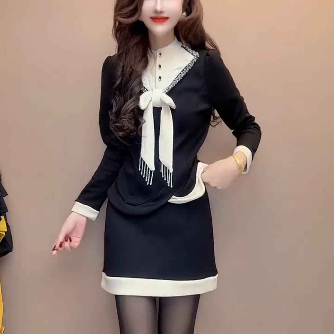 秋冬新款时尚减龄蝴蝶结小香风套装女显瘦百搭