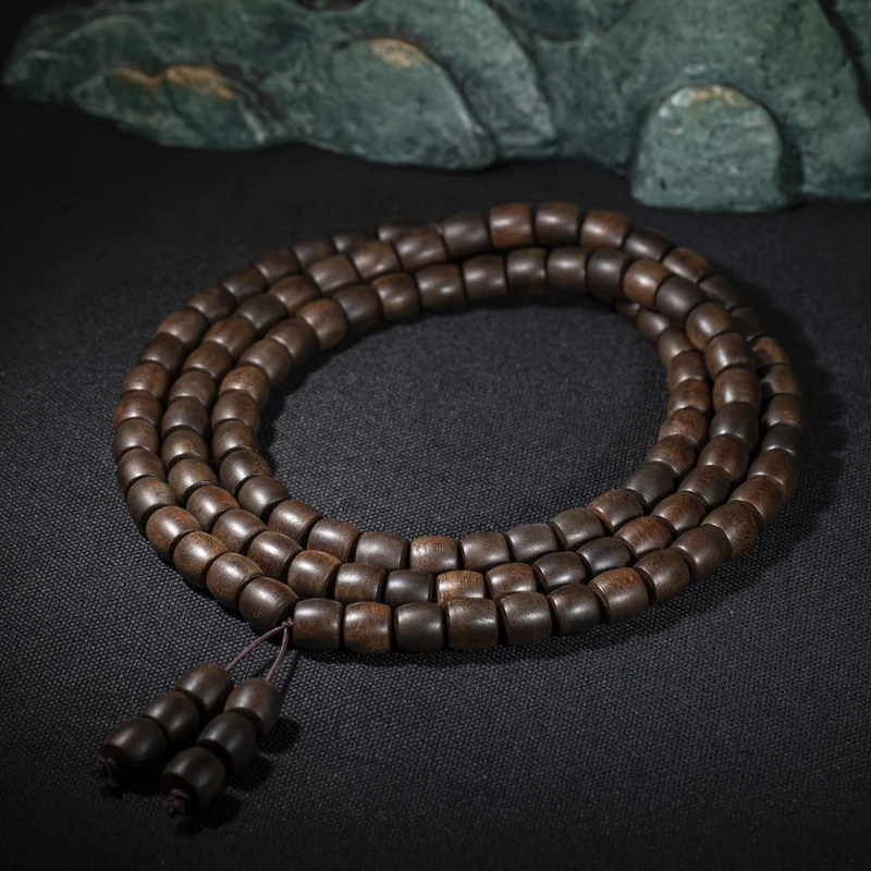 物华天宝树心油沉水级密霸手串017925