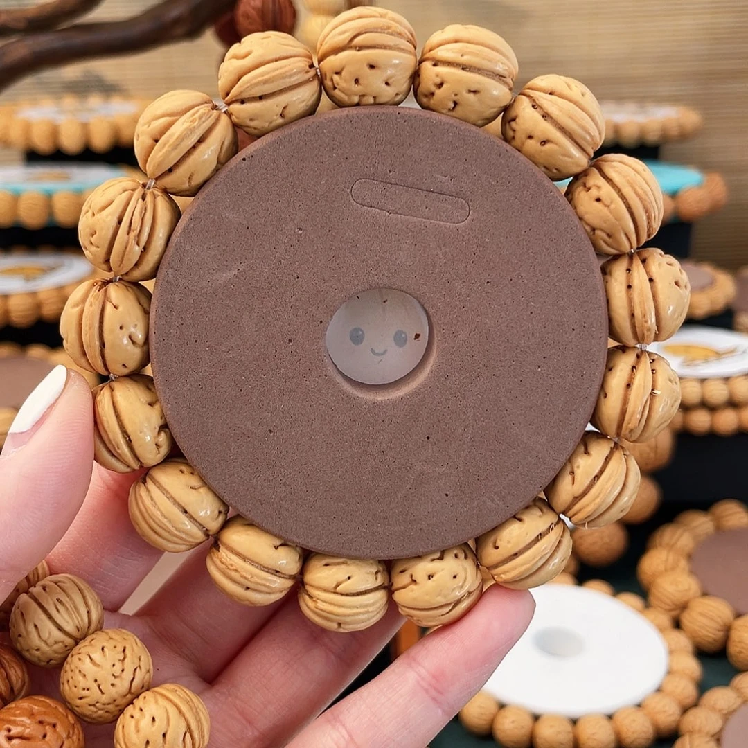 桃核手串东北爆肉纹