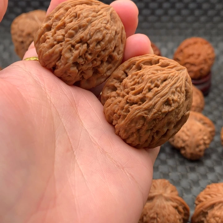 文玩核桃狮子头老树丑疆全品38