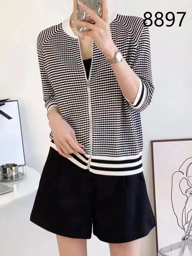 398897圆领时尚亲肤春秋针织衫套头短袖宽松设计感拉链开衫