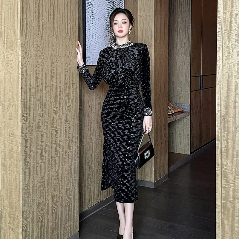 45045 时尚长裙显瘦气质长袖打底复古法式款收腰包臀修身连衣裙