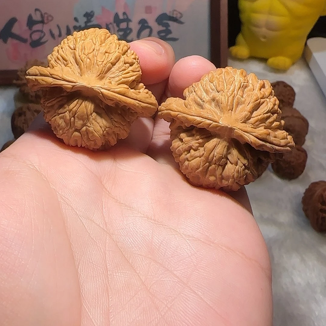 文玩核桃吊坠42全品山西楼