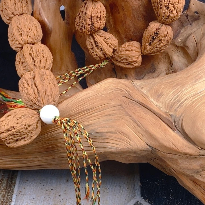 文玩核桃吊坠王*南疆