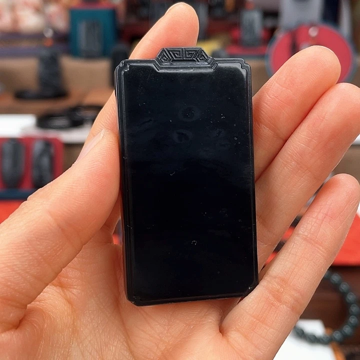 和田玉未镶嵌颈饰打版款毛孔特价50克左右